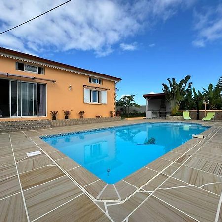Le Volcan - Piscine - Dodoterla Sainte-Rose Bagian luar foto